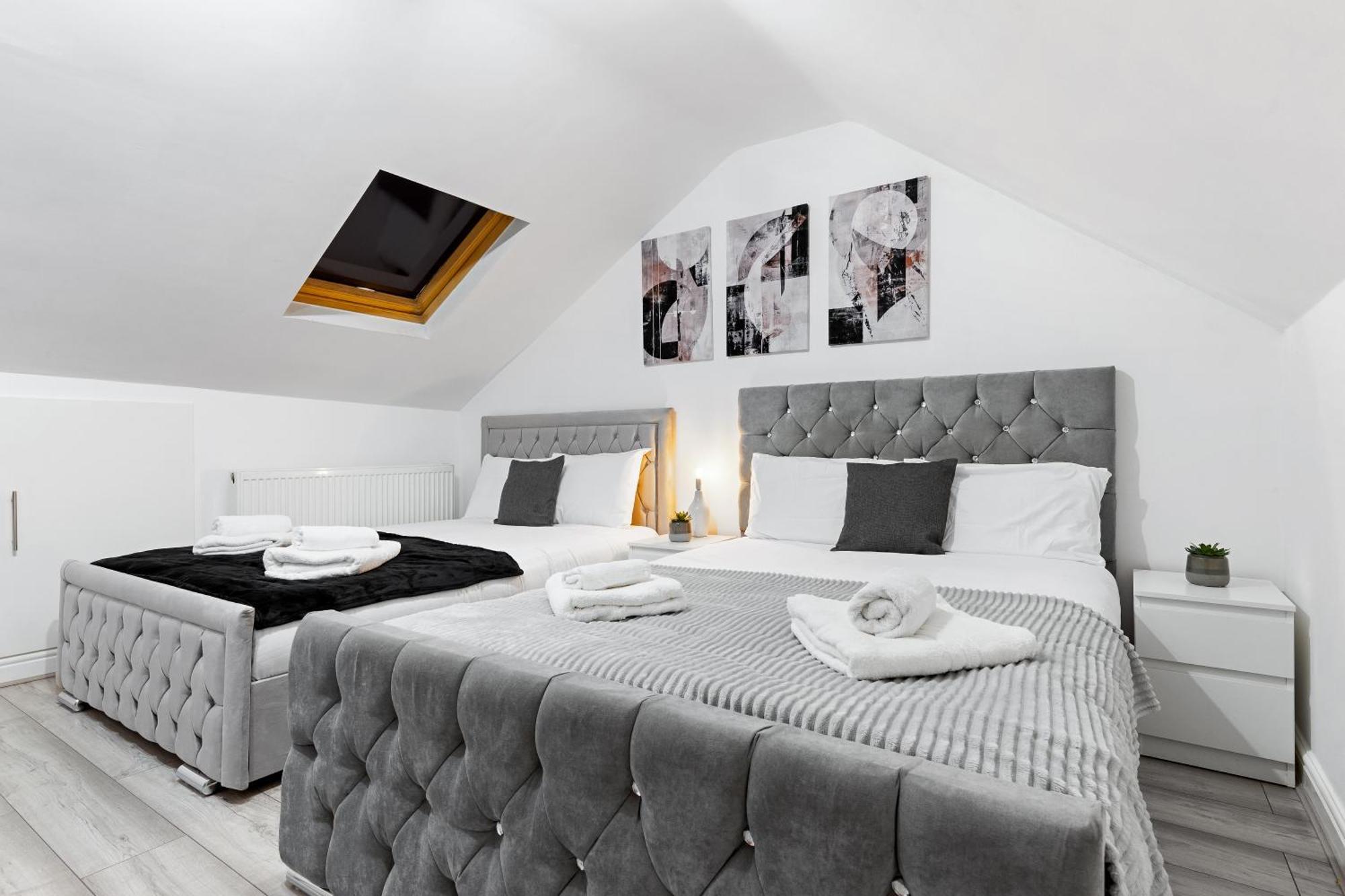 Green Hype - 10 Mins To Stadium - Sleeps 8 London Exterior photo